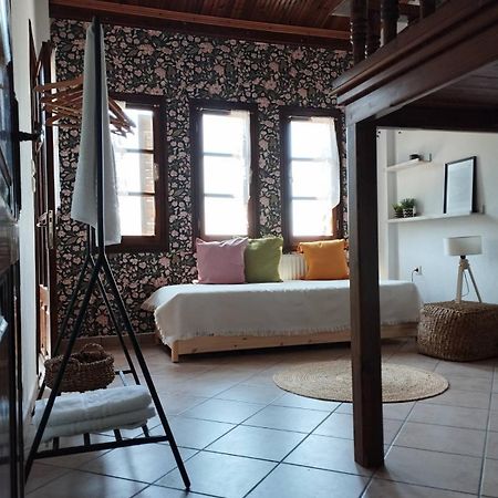 Aspasia'S Villa Prínos Eksteriør bilde